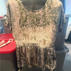 Women's Printed Short-Sleeve Peplum Top - Olive Green mp14